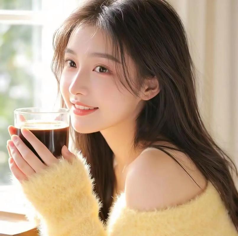 江西庐山“蓝调时刻”暑夏景象如梦幻化